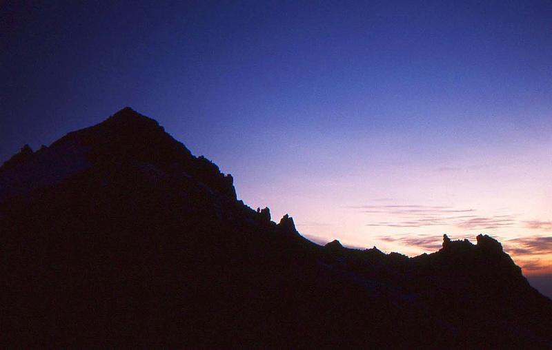 WT 1400 218-35 Kenya.jpg